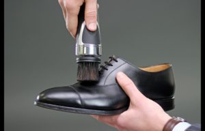 EQUERRY – The New & Innovative Shoe Shining Device Is Set To Raise £30,000 On Kickstarter